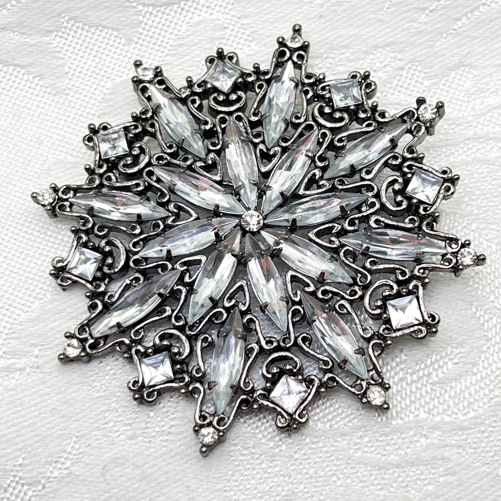 Vintage Clear Ornate Rhinestone Starburst Snowflake Silver Gunmetal Tone Brooch